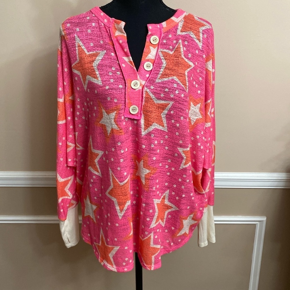 Macaron High Low Top NWOT